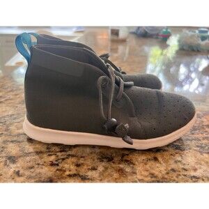 Native kids slip on chukka boot